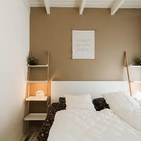 Nyaraló Toekomst 27 - Not Intended For Company Or Work-related *