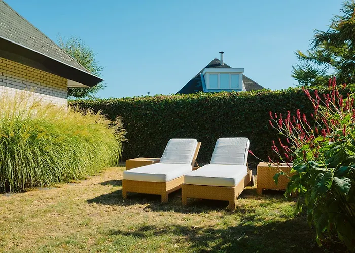 Toekomst 27 - Not Intended For Company Or Work-related *