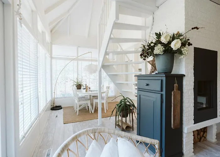 Toekomst 27 - Not Intended For Company Or Work-related * Ouddorp