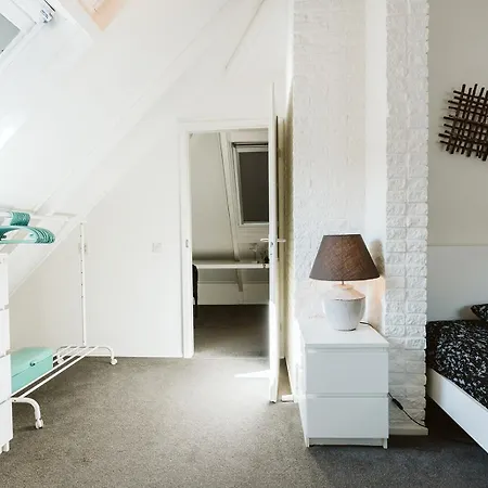 Toekomst 27 - Not Intended For Company Or Work-related Dom wakacyjny